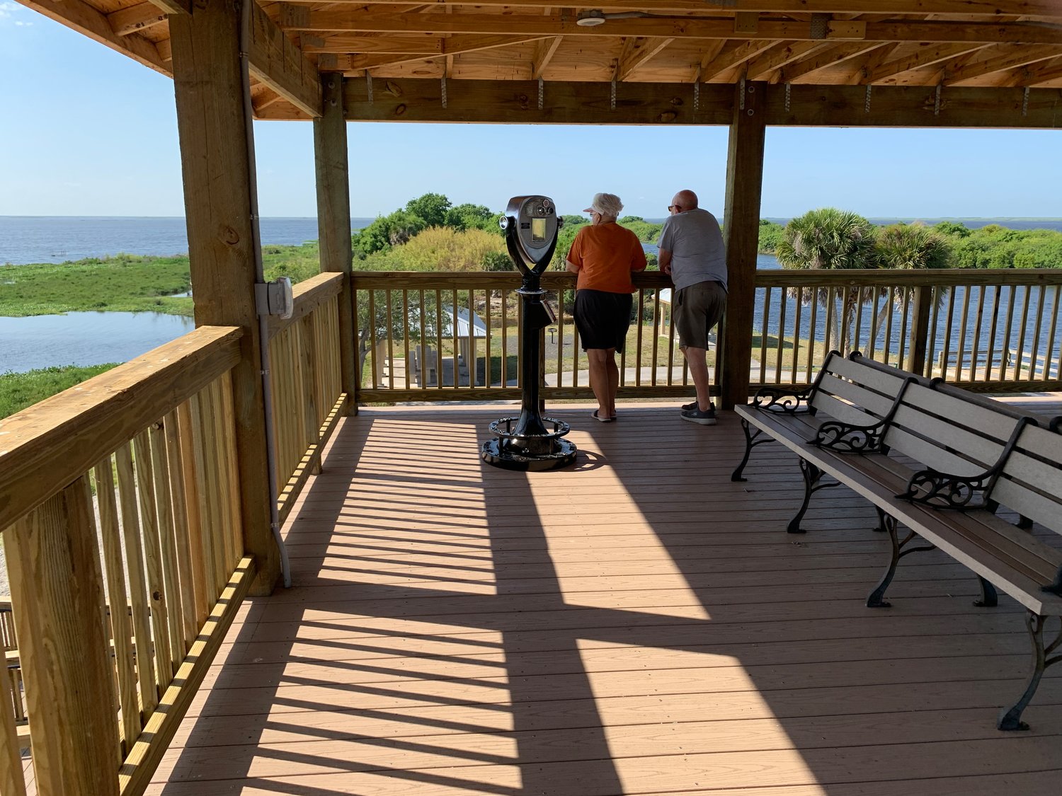 On the top tier of the platform, the observation deck has a tower viewer device for those who want to get a closer look at something on the lake.